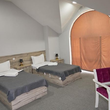 Hotel Muqaddas Samarkand Buitenkant foto