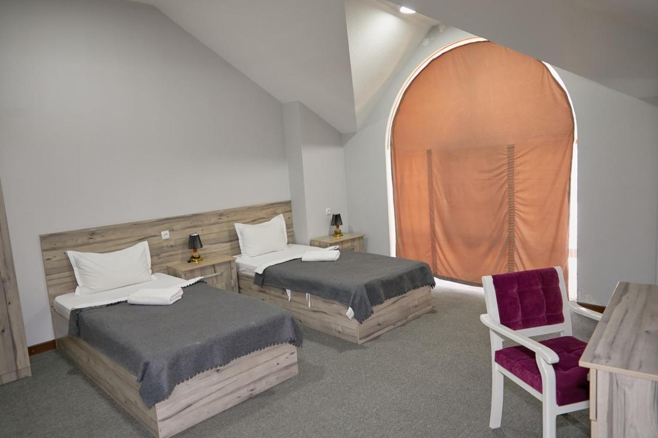 Hotel Muqaddas Samarkand Buitenkant foto